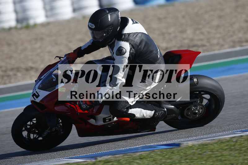 /Archiv-2024/02 29.01.-02.02.2024 Moto Center Thun Jerez/Gruppe gruen-green/162